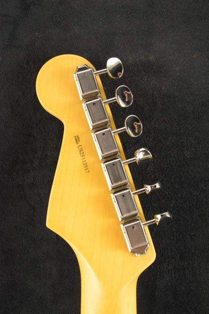 Fender American Professional Classic Stratocaster Rosewood Fingerboard Faded Sherwood Green Metallic