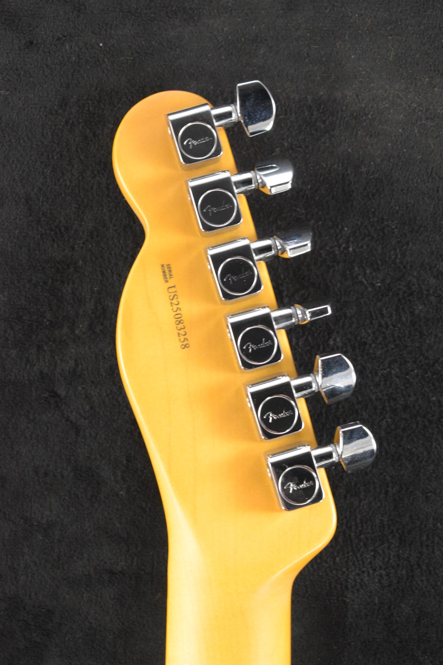Fender American Professional II Telecaster Maple Fingerboard Black