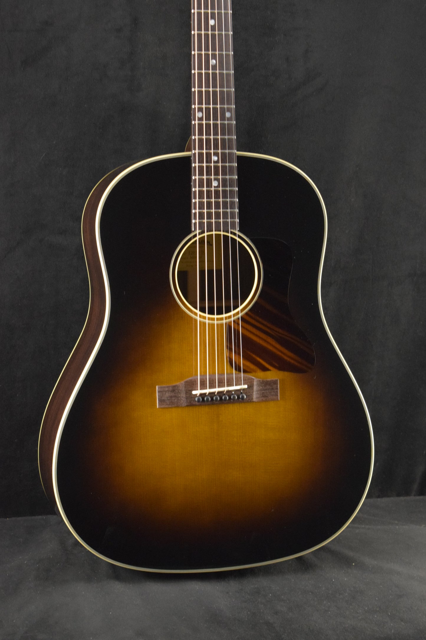 Eastman E20SS-TC Thermo Cured Slope Shoulder Dreadnought Sunburst Truetone Gloss