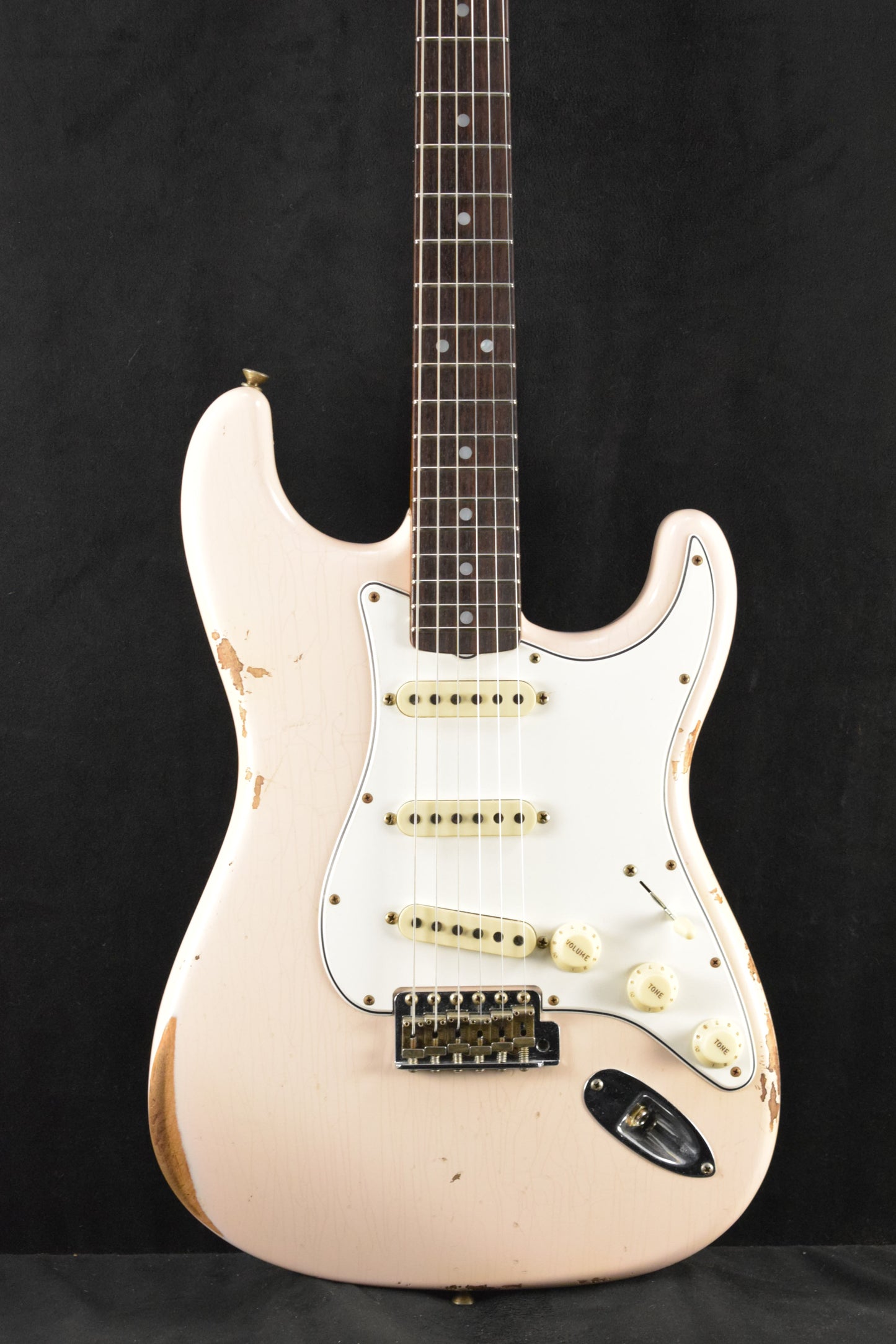 Fender Limited Edition '64 Stratocaster Relic - Super Faded Aged Shell Pink