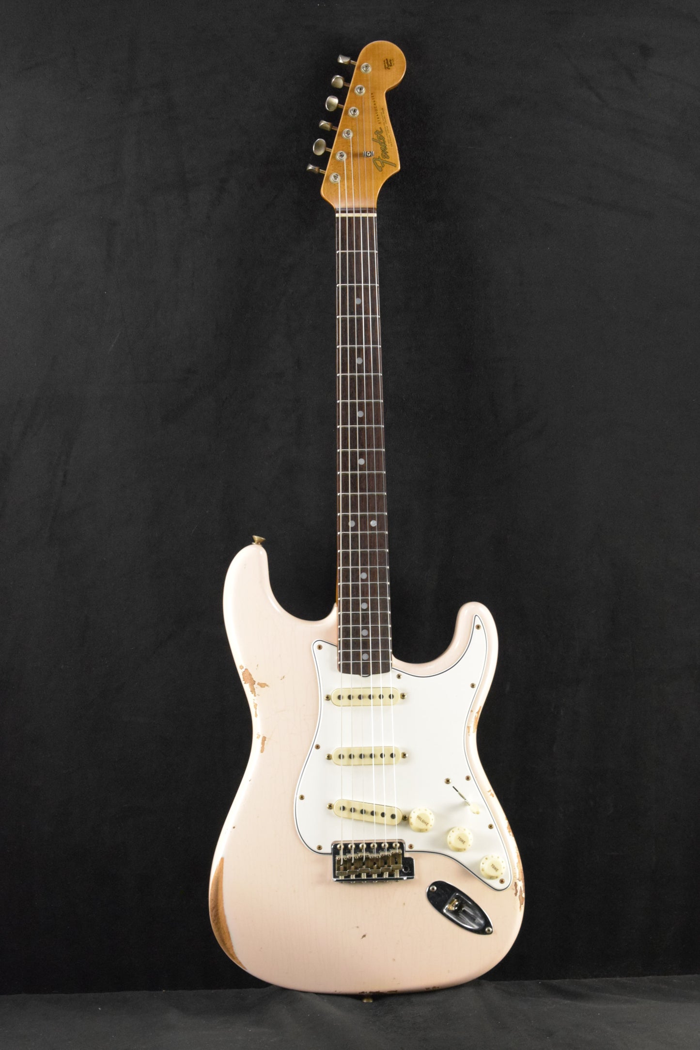 Fender Limited Edition '64 Stratocaster Relic - Super Faded Aged Shell Pink