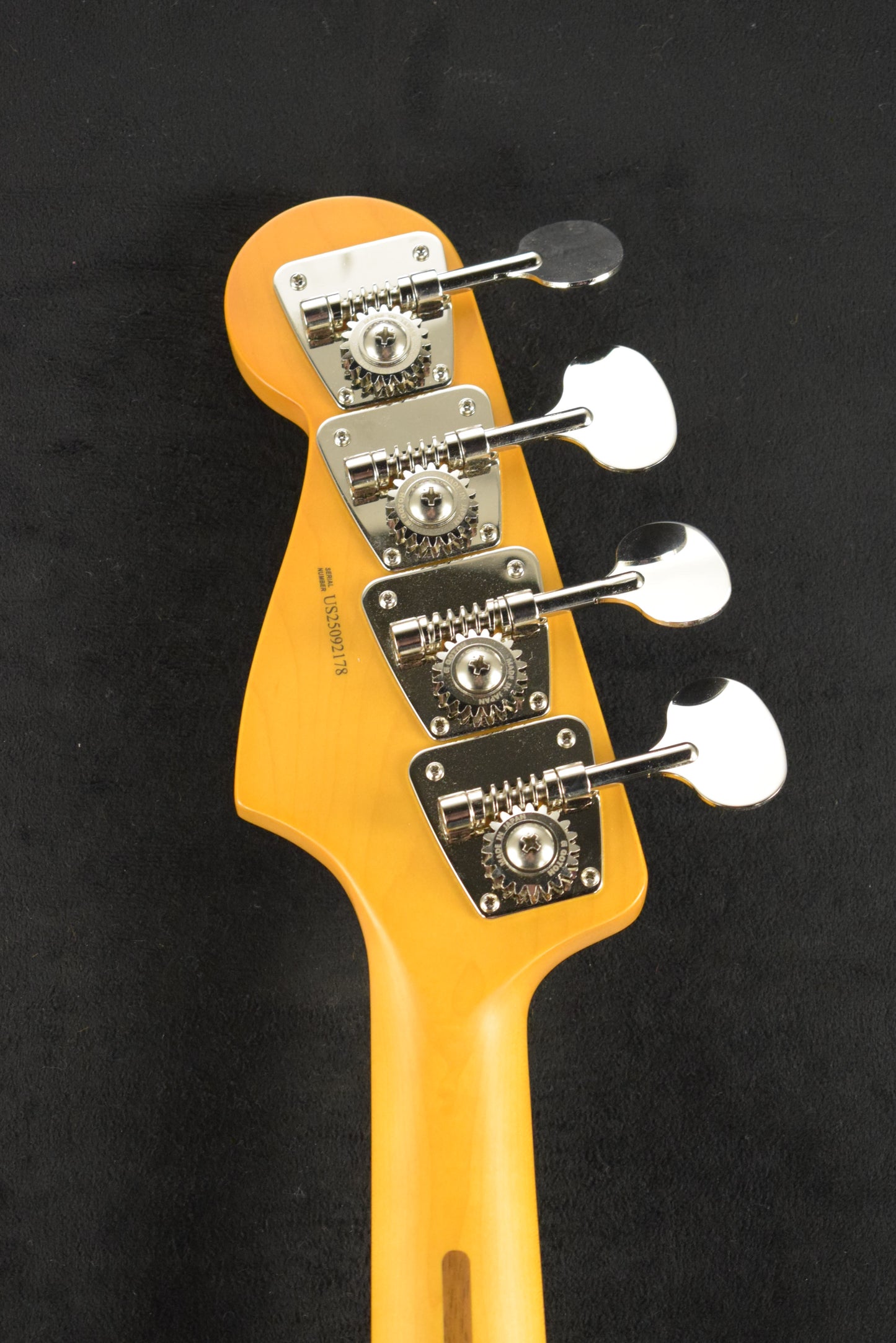 Fender American Professional Classic Jazz Bass 3-Color Sunburst Rosewood Fingerboard