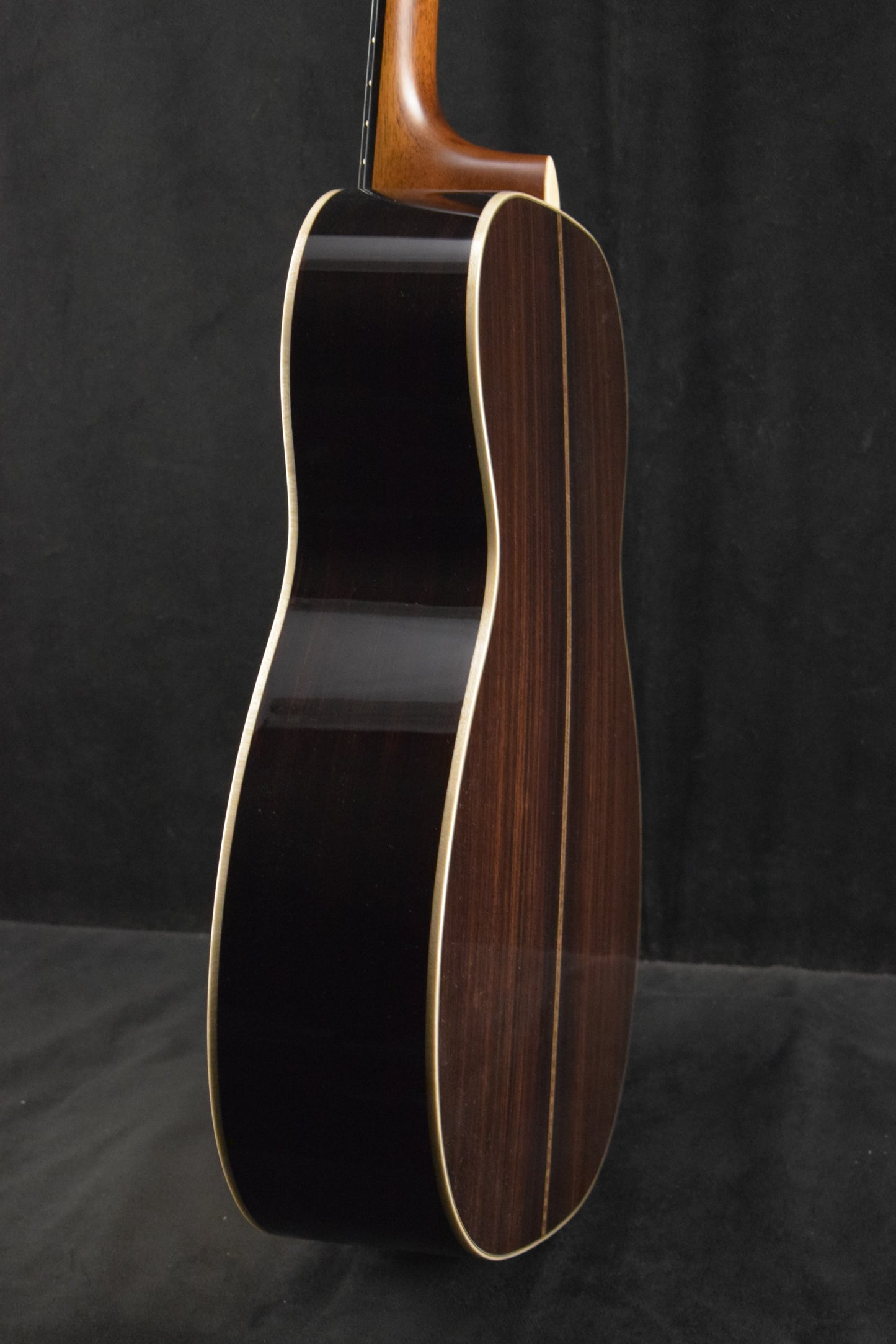 Martin 00-28 Modern Deluxe