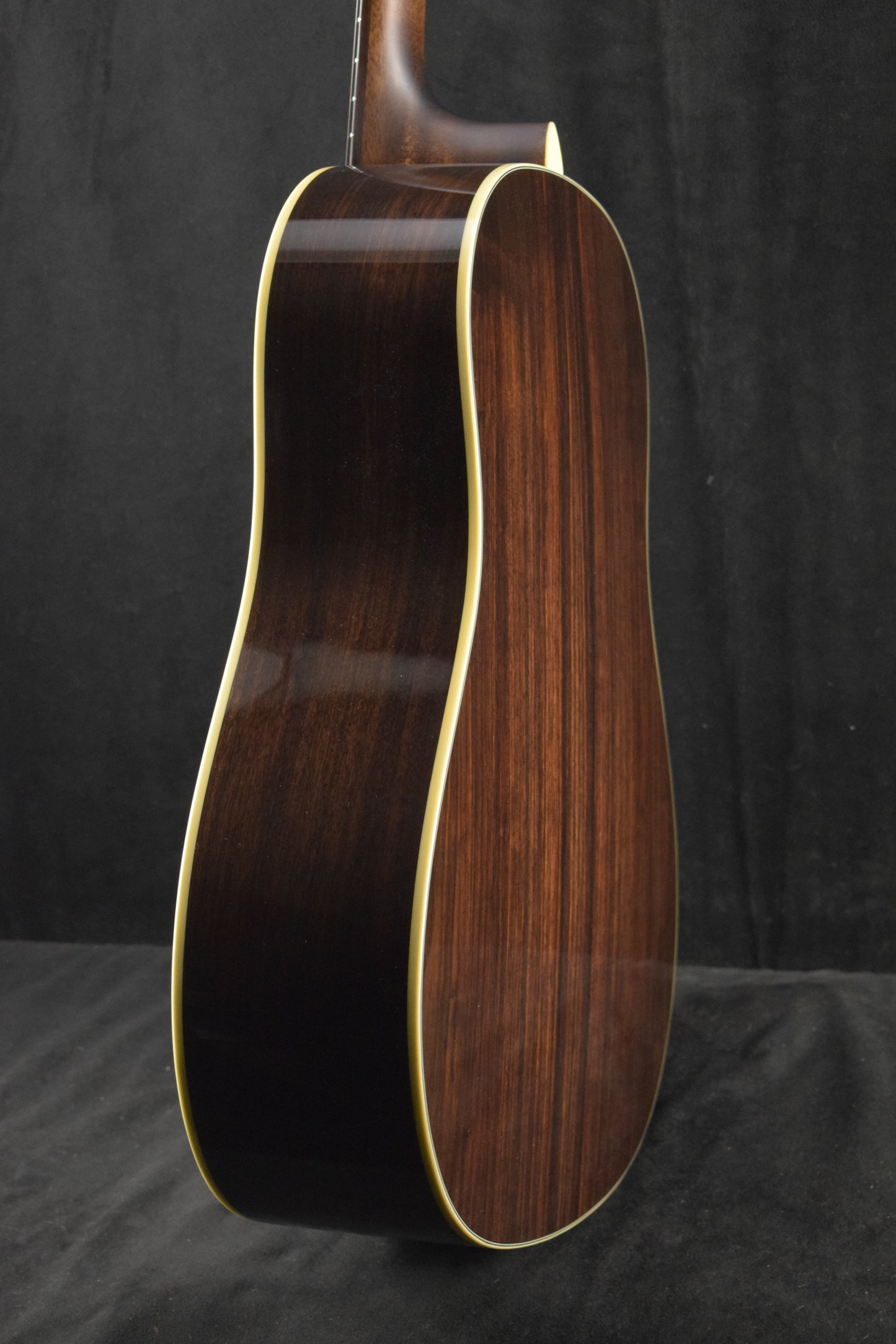 Eastman E20SS-TC Thermo Cured Slope Shoulder Dreadnought Sunburst Truetone Gloss