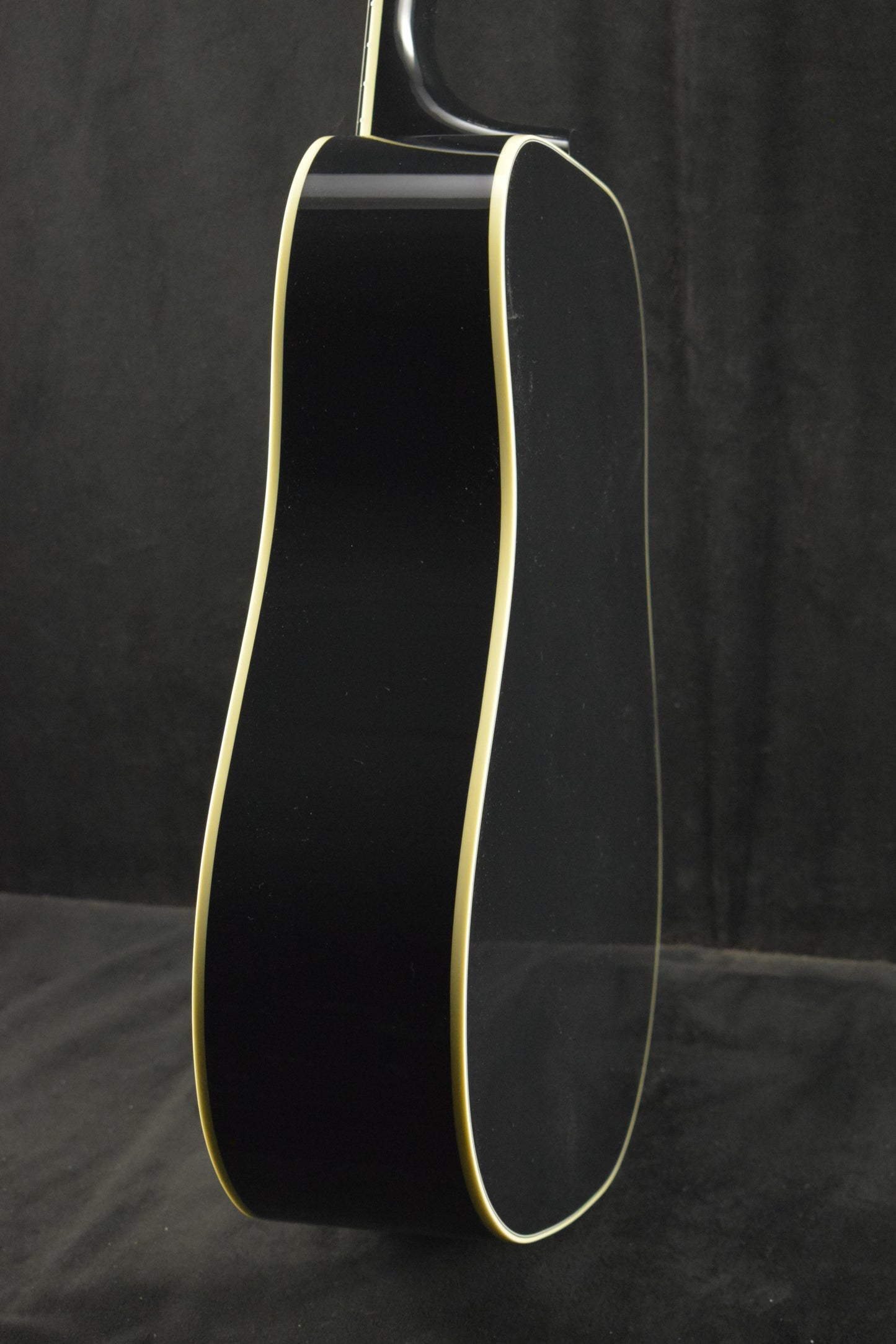 Gibson Custom Shop Kirk Hammett Raven Ebony