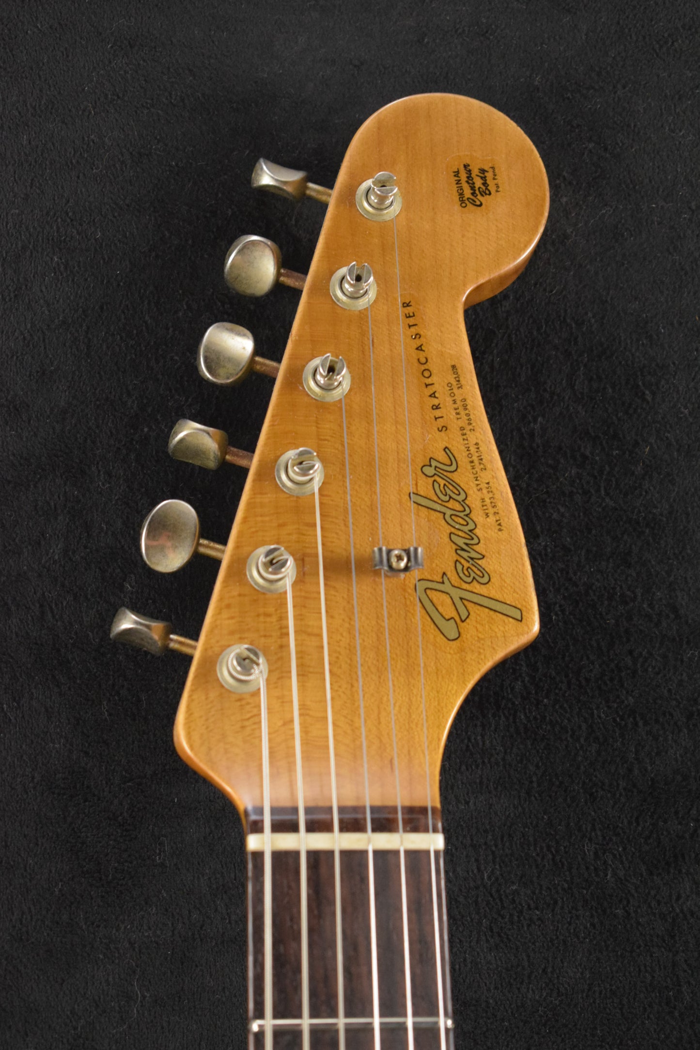 Fender Limited Edition '64 Stratocaster Relic - Super Faded Aged Shell Pink