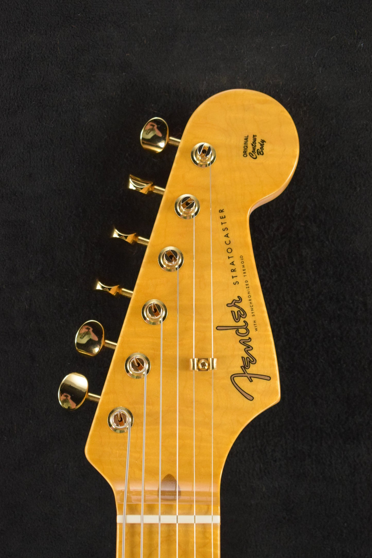 Fender Limited Edition American Vintage II 1957 Stratocaster Flame Maple Fingerboard White Blonde