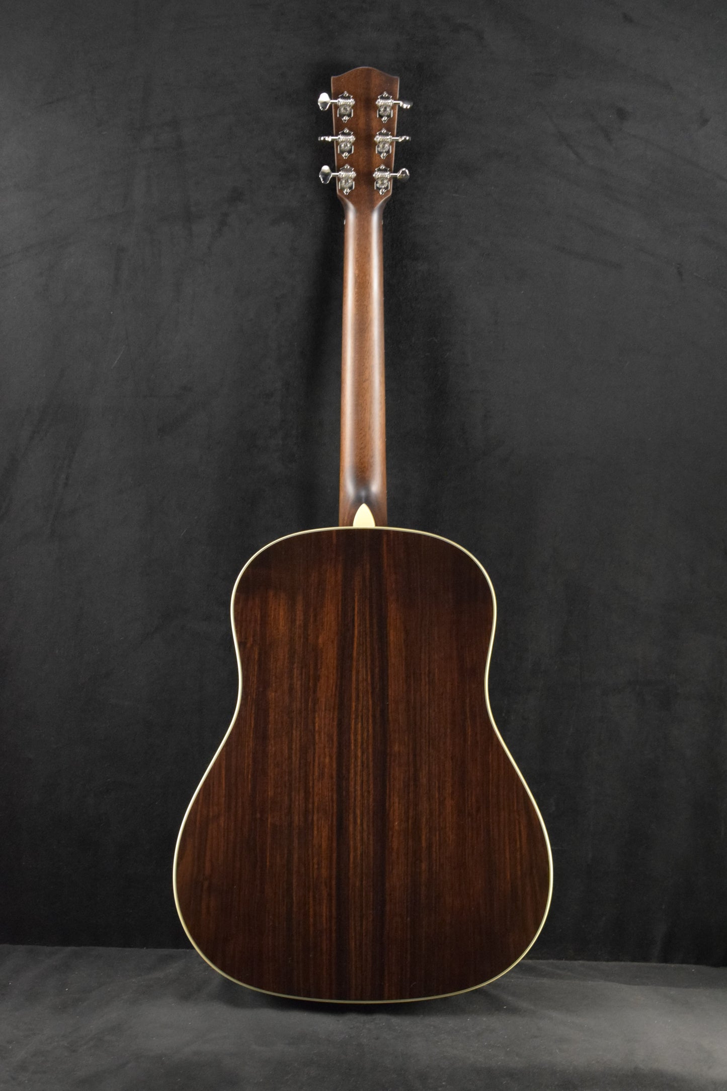 Eastman E20SS-TC Thermo Cured Slope Shoulder Dreadnought Sunburst Truetone Gloss