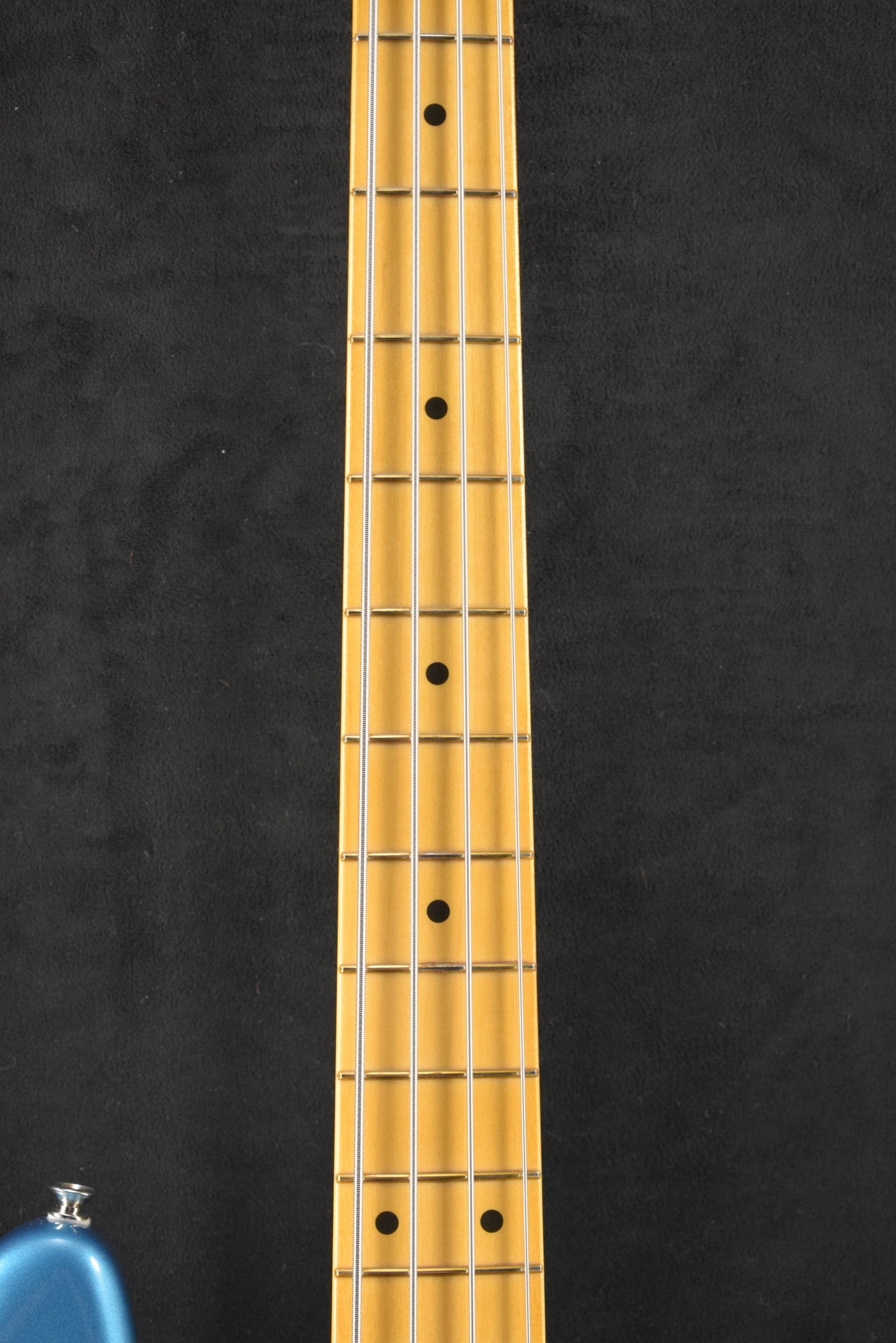 Fender Vintera III Late '60s Precision Bass Lake Placid Blue Maple Fingerboard