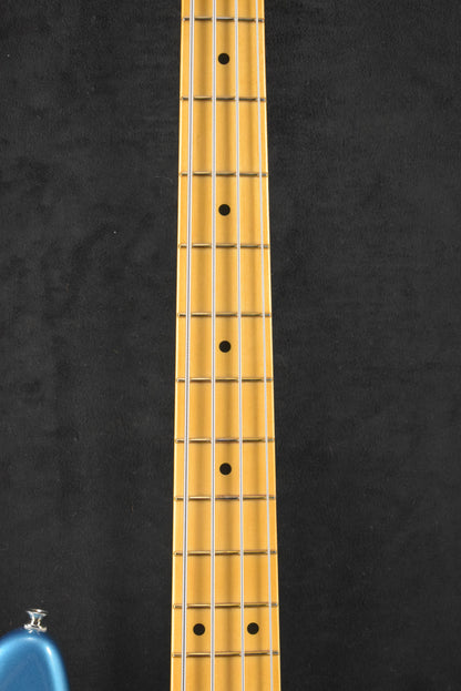 Fender Vintera III Late '60s Precision Bass Lake Placid Blue Maple Fingerboard
