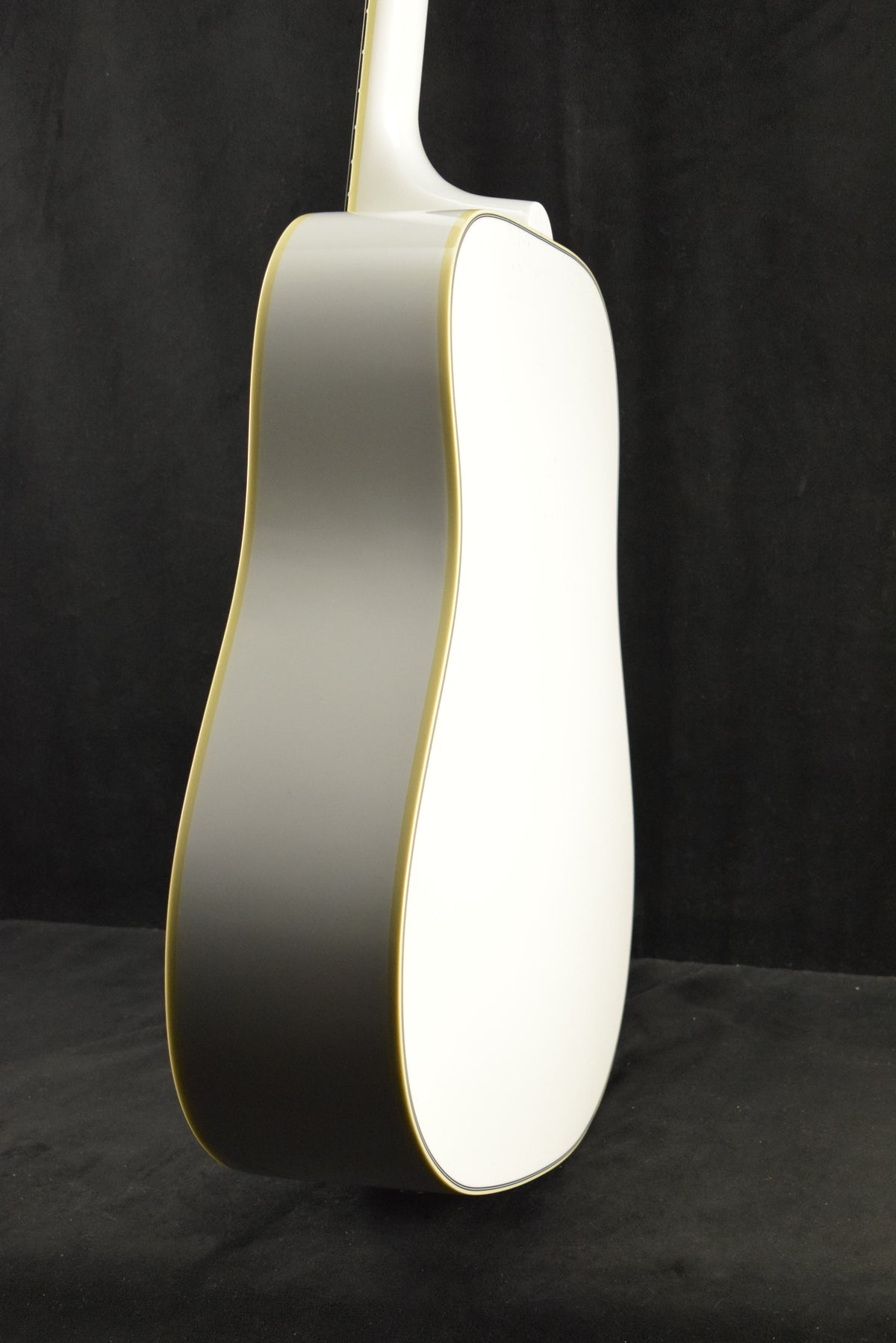 Gibson Custom Shop Hummingbird Maple Alpine White Gloss NH