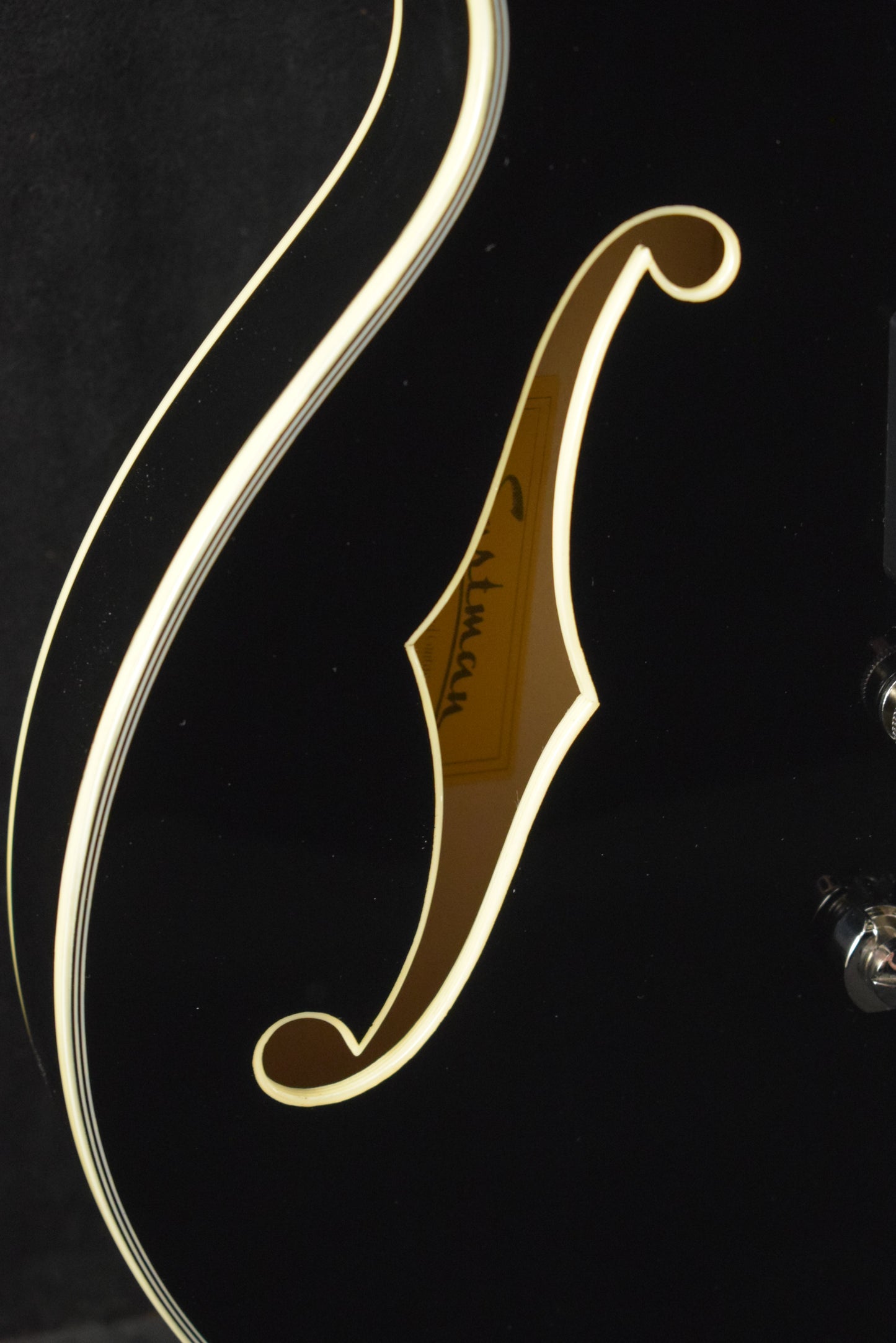 Eastman T484-BK Truetone Gloss Finish Black