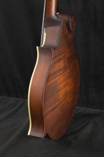 Eastman MD314 F-Style Oval-Hole Mandolin Classic Satin Finish