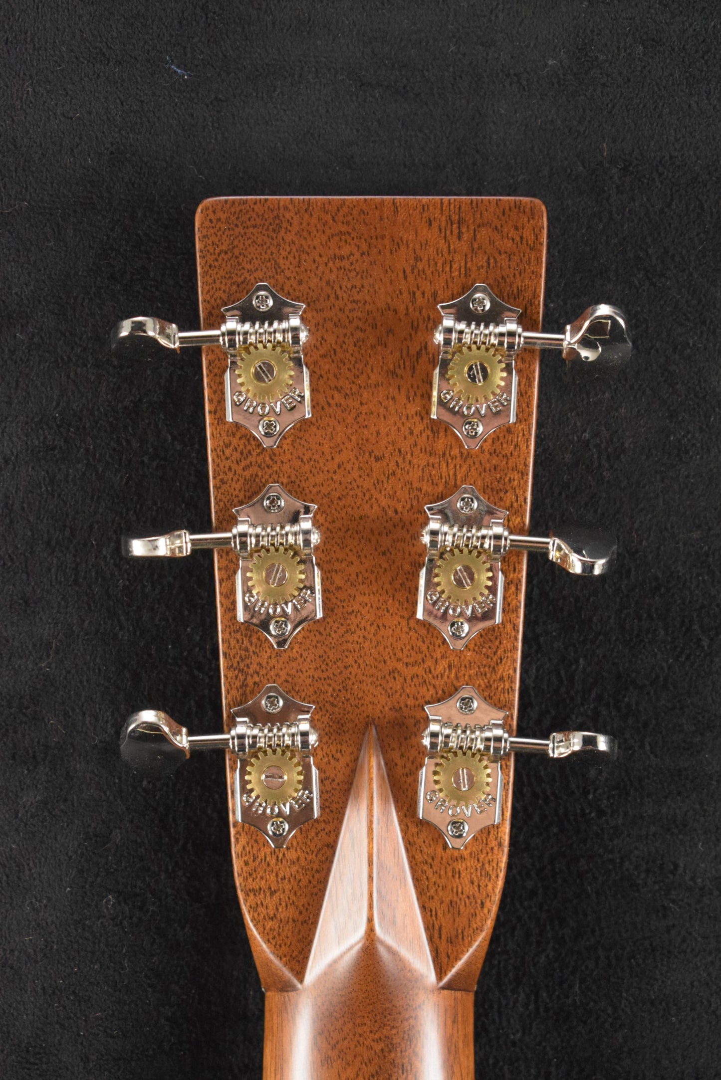 Martin HD-28 Gloss