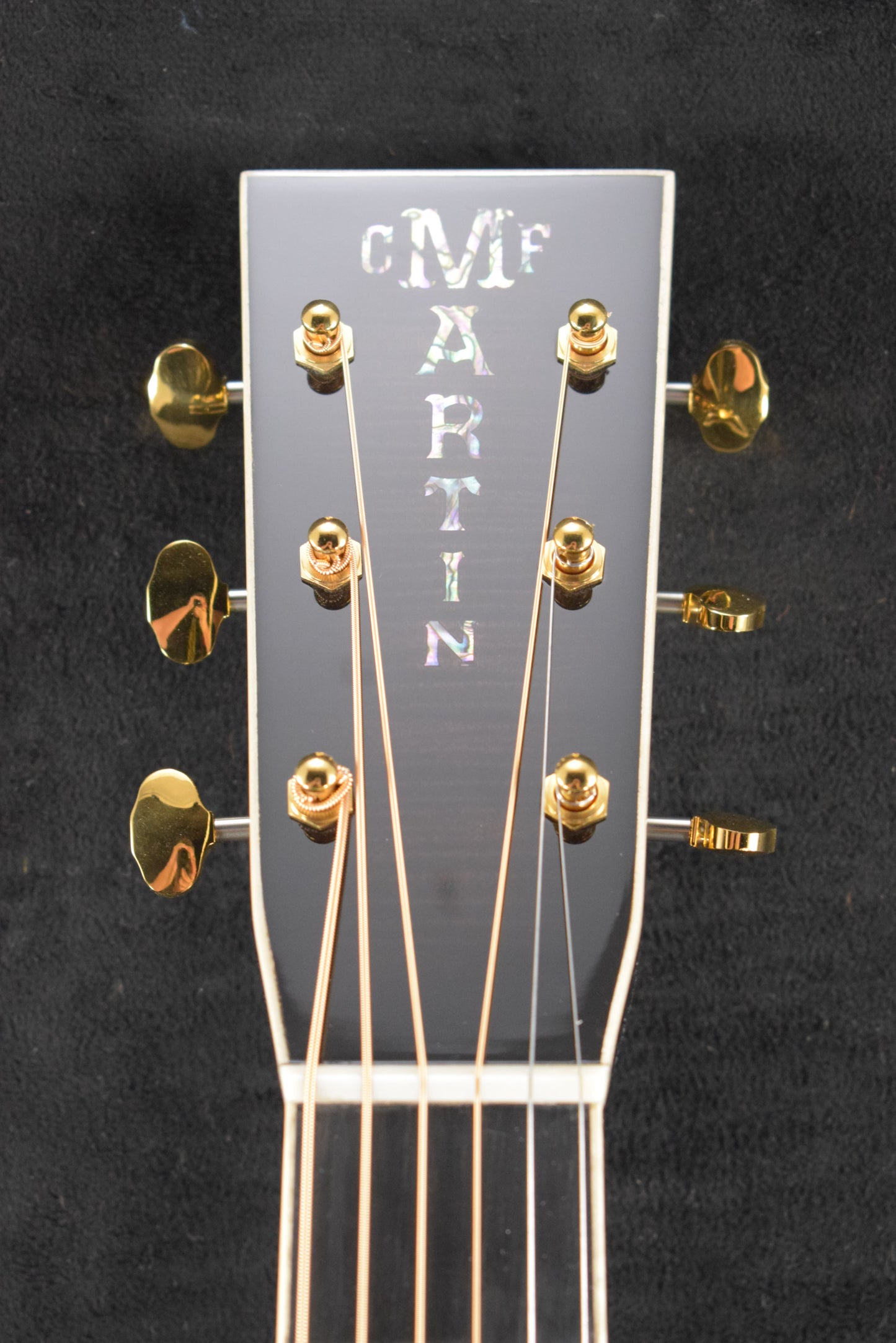 Martin Custom Shop M/0000 Paisley Ember Burst #8
