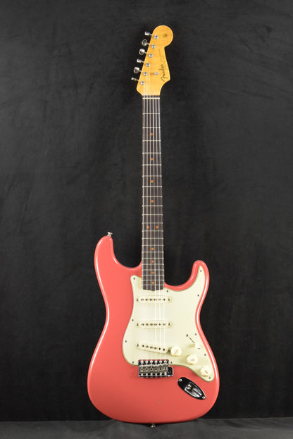 Fender '64 Stratocaster Journeyman Relic w/Closet Classic Hardware - Faded Aged Fiesta Red