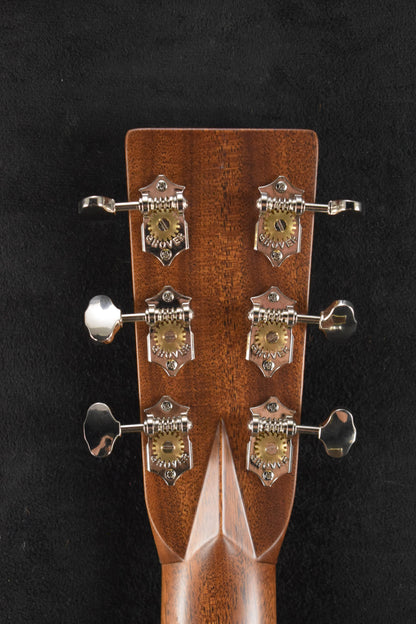 Martin HD-28E LR Baggs Anthem Natural