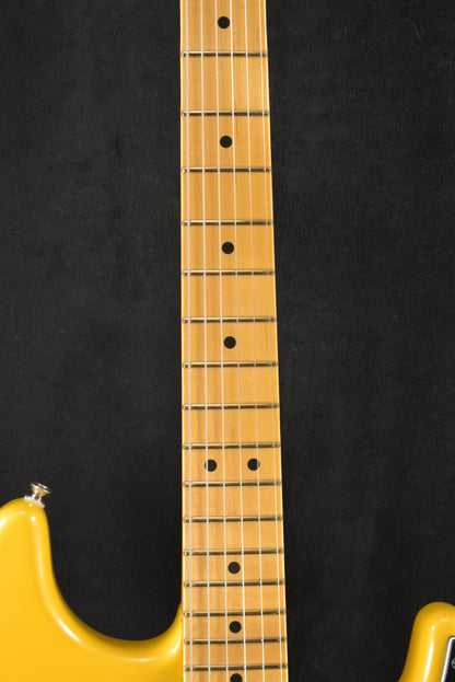 Fender Player II Modified Stratocaster Sunshine Yellow Maple Fingerboard