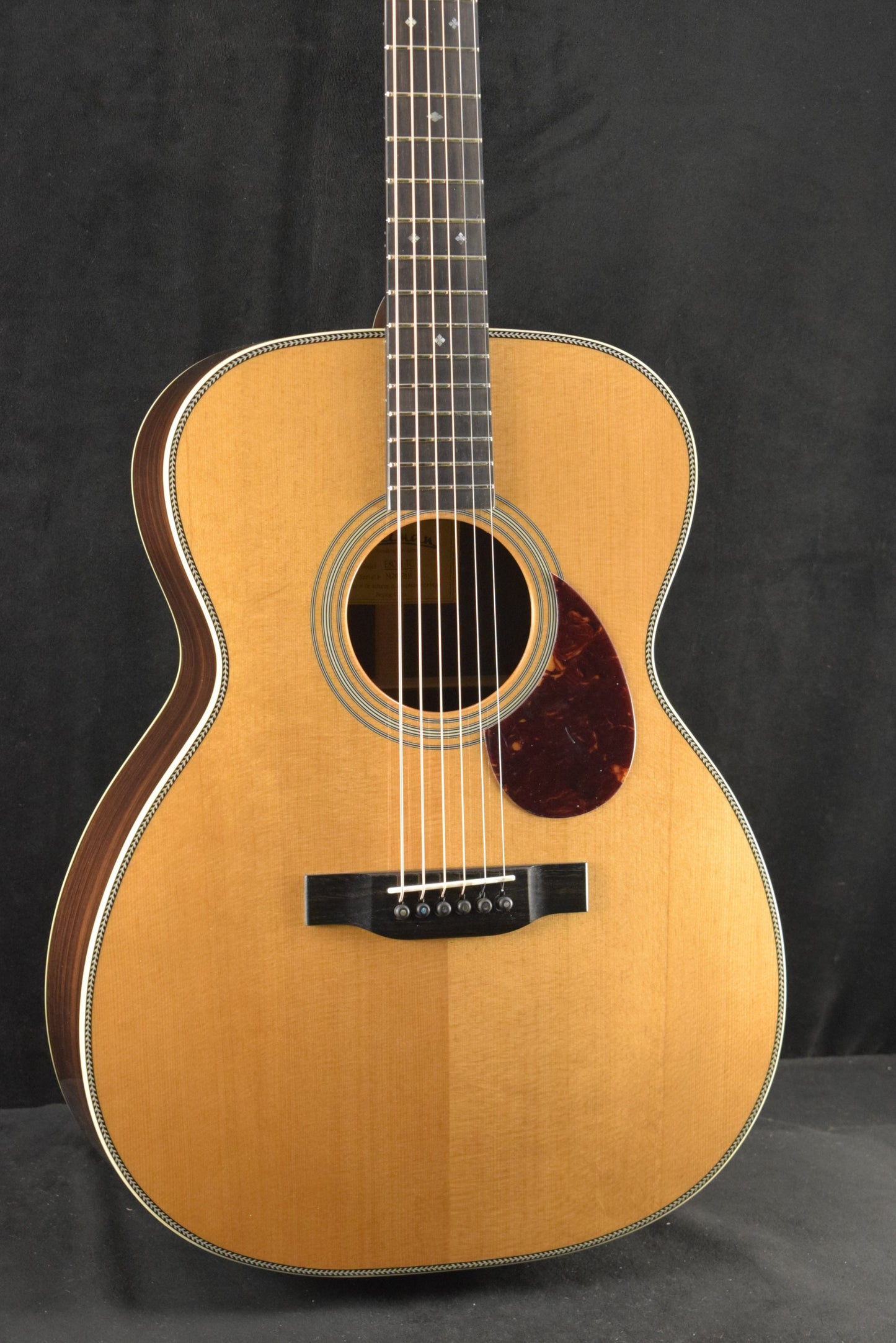 Eastman E8OM-TC Orchestra Model Thermo Cured Sitka Spruce Top Natural Truetone Gloss