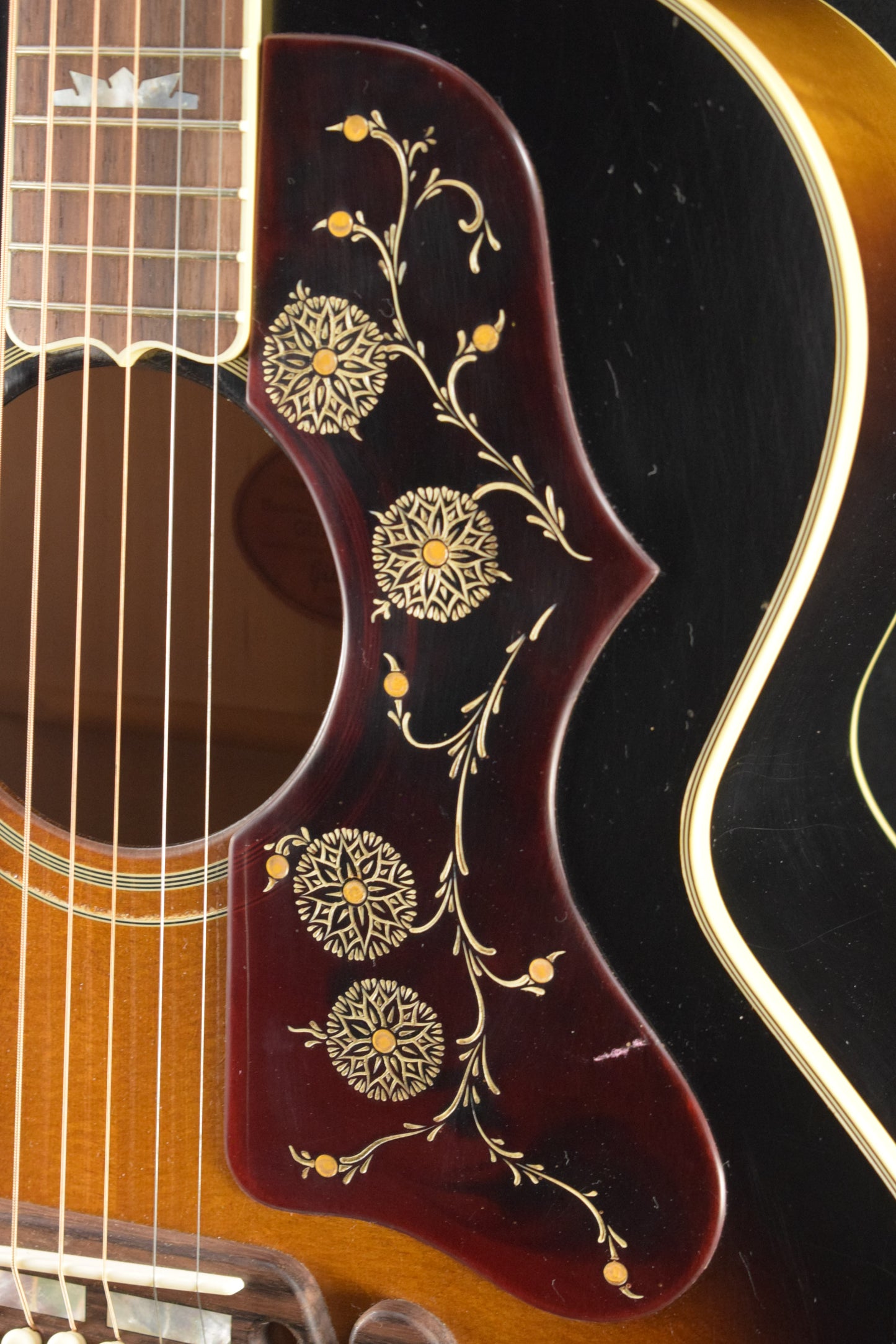 Gibson Murphy Lab 1957 SJ-200 Vintage Sunburst Light Aged