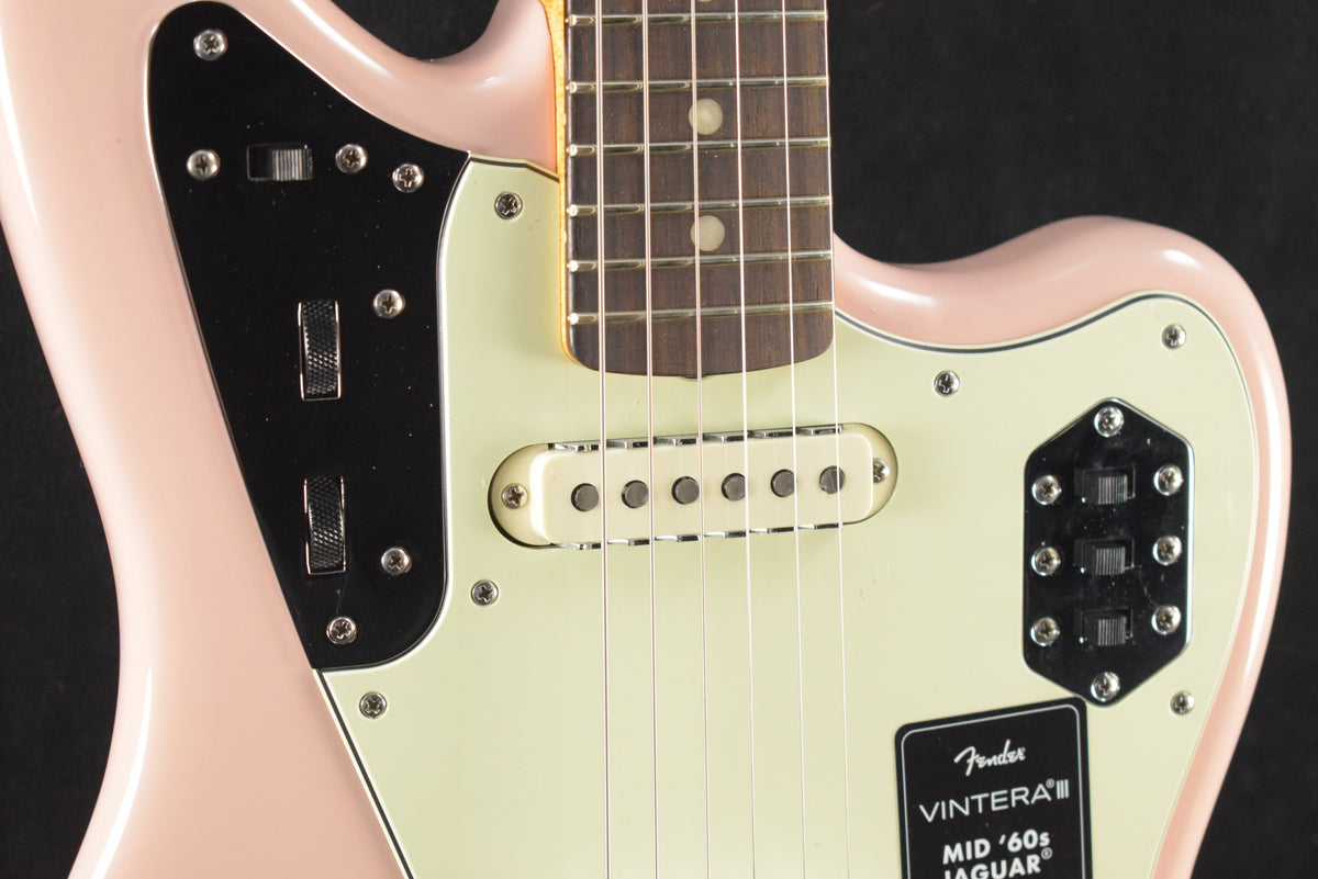 Fender Vintera III Mid '60s Jaguar Shell Pink Rosewood Fingerboard