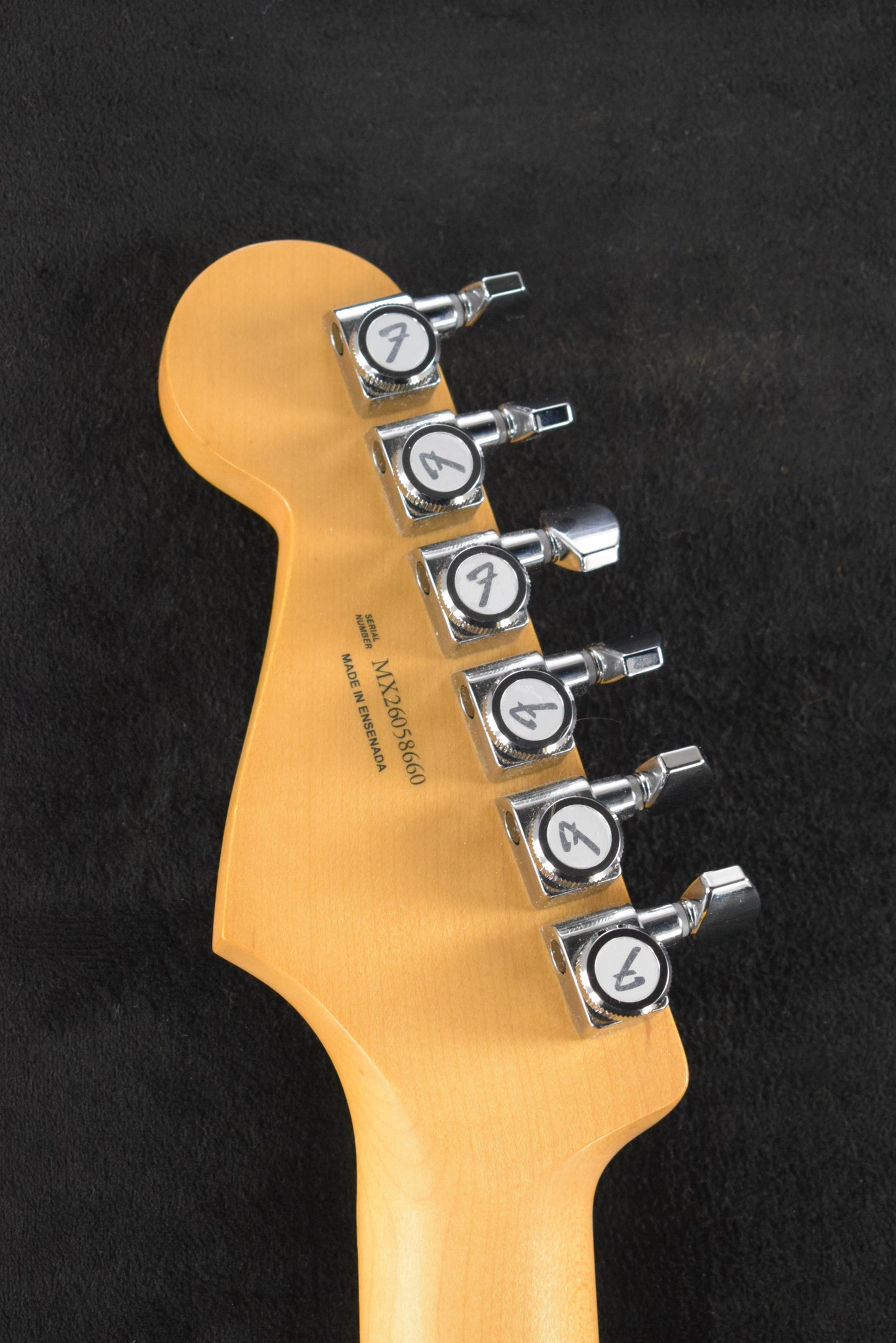 Fender Player II Modified Stratocaster Sunshine Yellow Maple Fingerboard