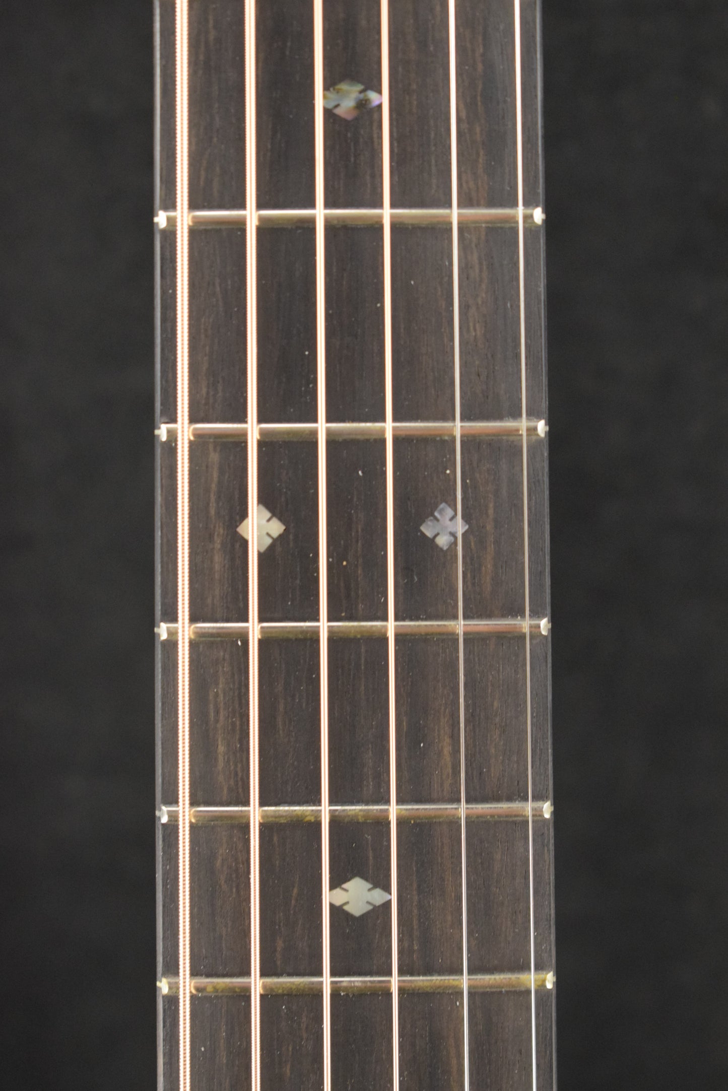 Eastman E8OM-TC Orchestra Model Thermo Cured Sitka Spruce Top Natural Truetone Gloss