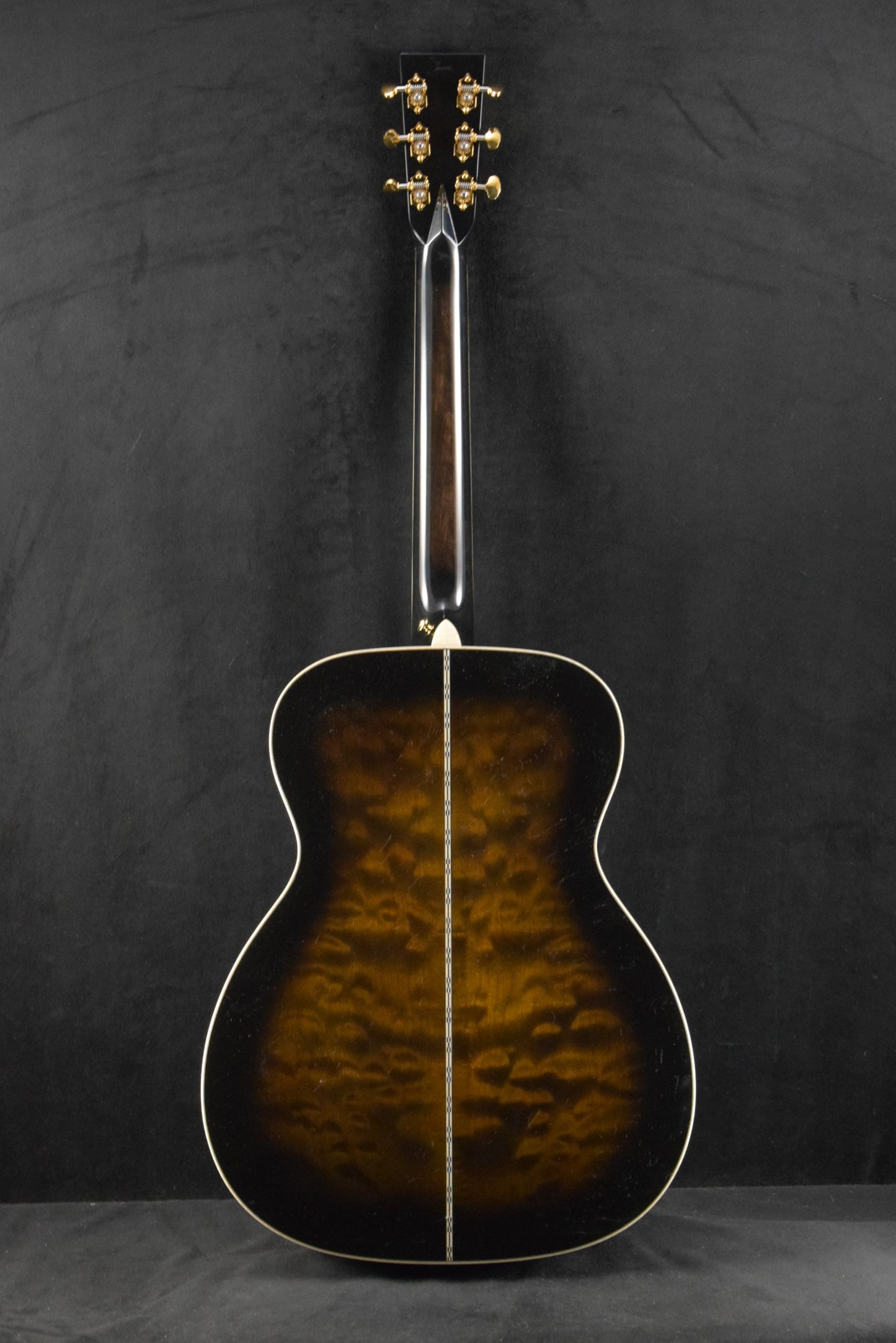 Martin Custom Shop M/0000 Paisley Ember Burst #8