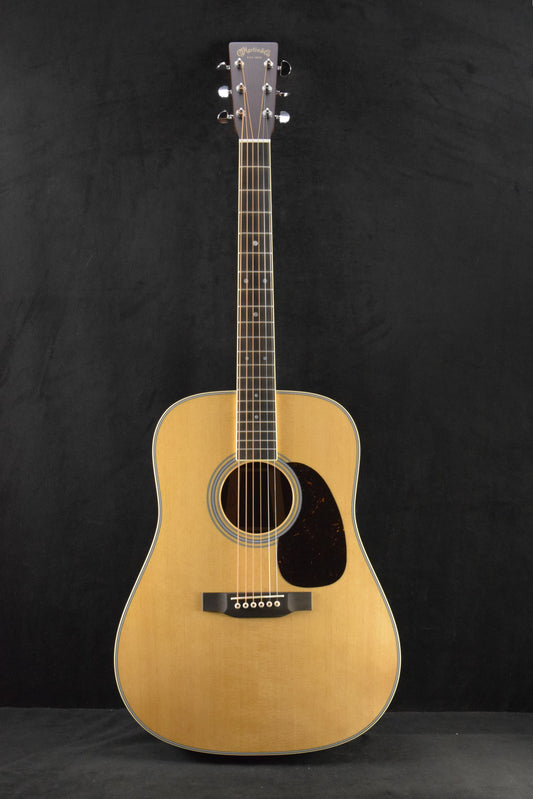Martin D-35 Natural