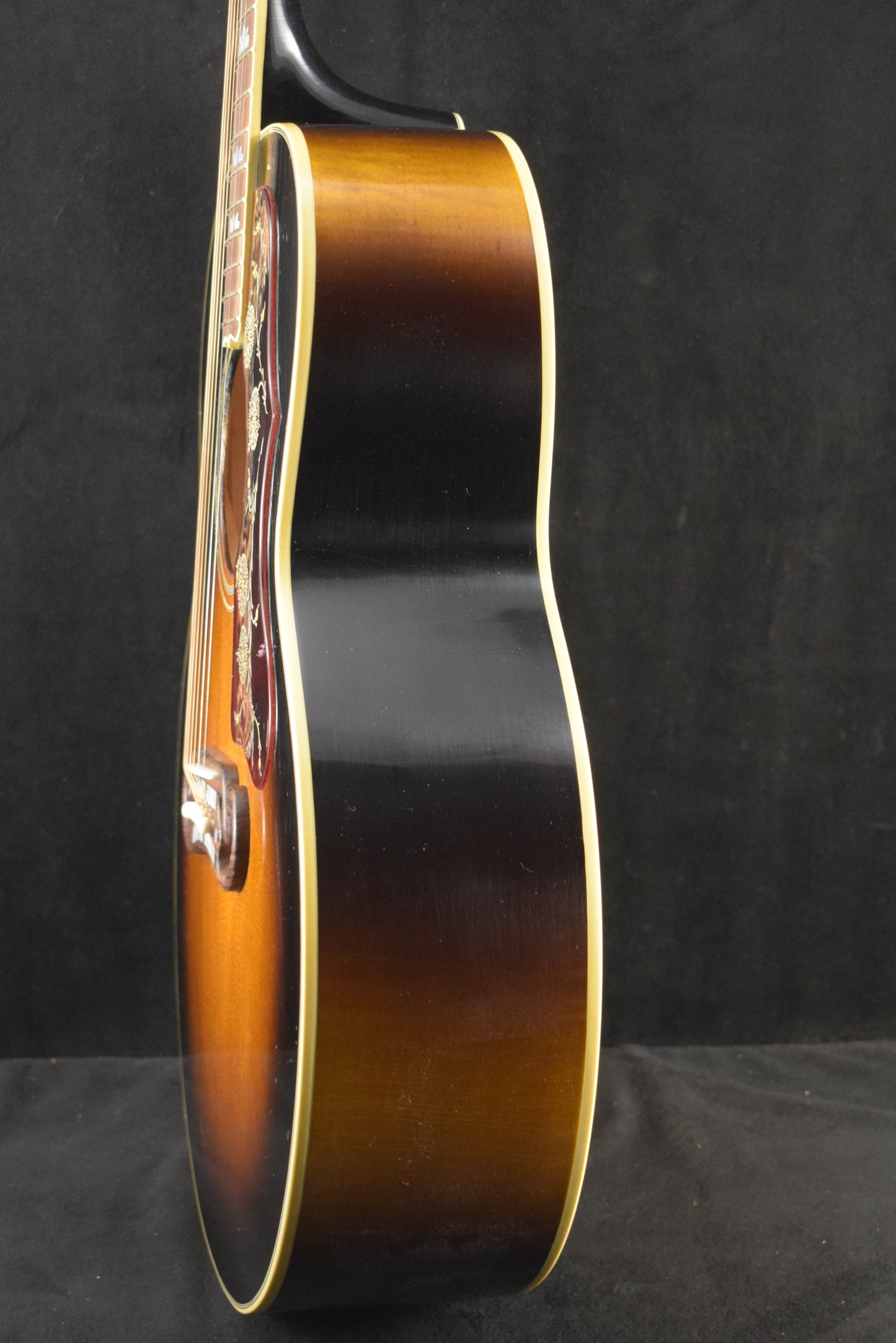 Gibson Murphy Lab 1957 SJ-200 Vintage Sunburst Light Aged