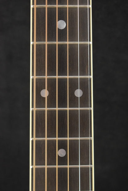 Martin D-35 Natural