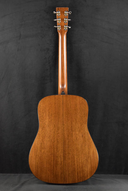 Martin D-18 1933 Ambertone