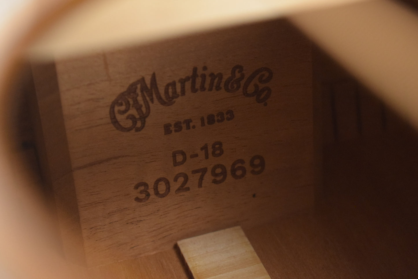 Martin D-18 1933 Ambertone