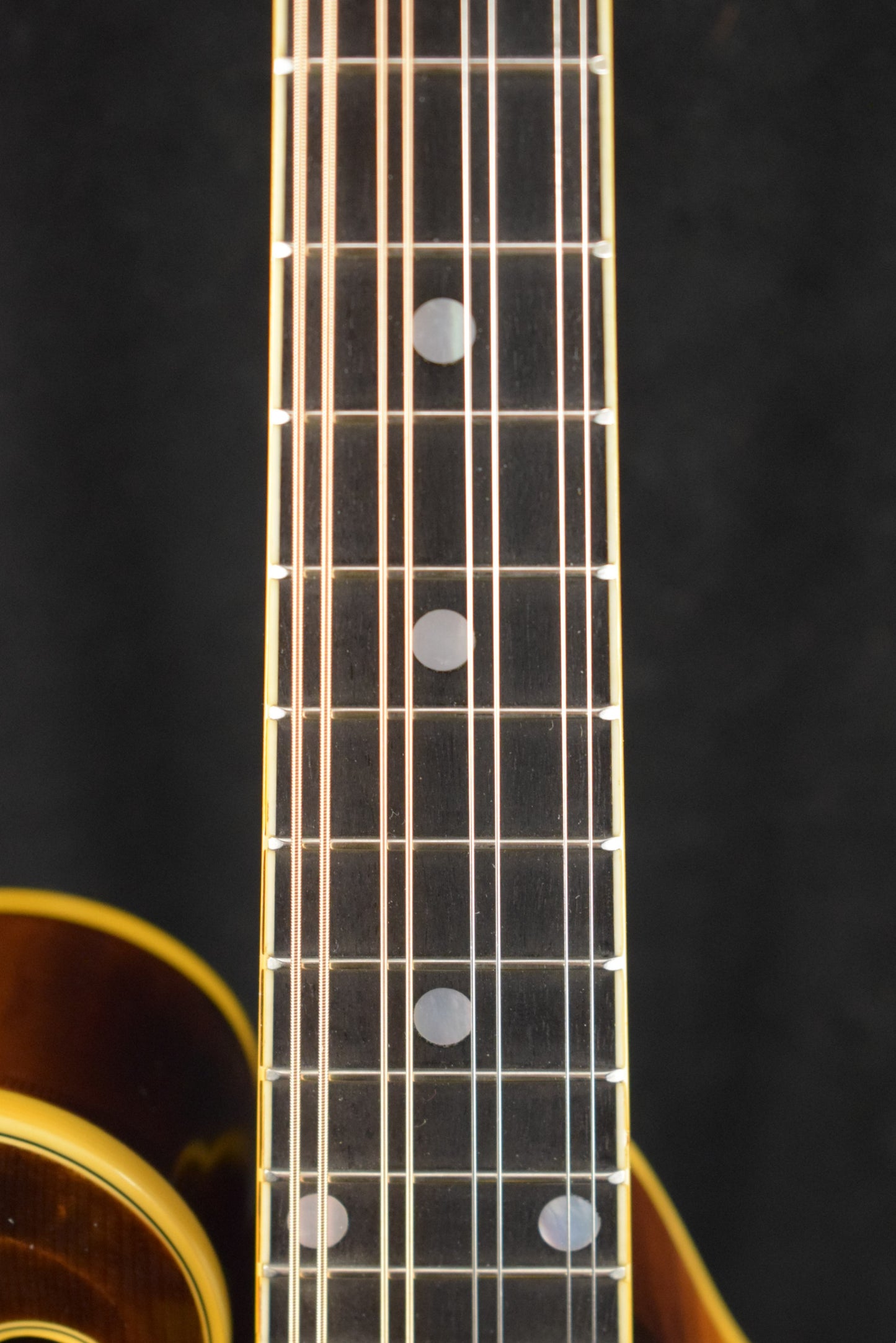 Gibson Custom 1923 F-5 Master Model Reissue Cremona Burst