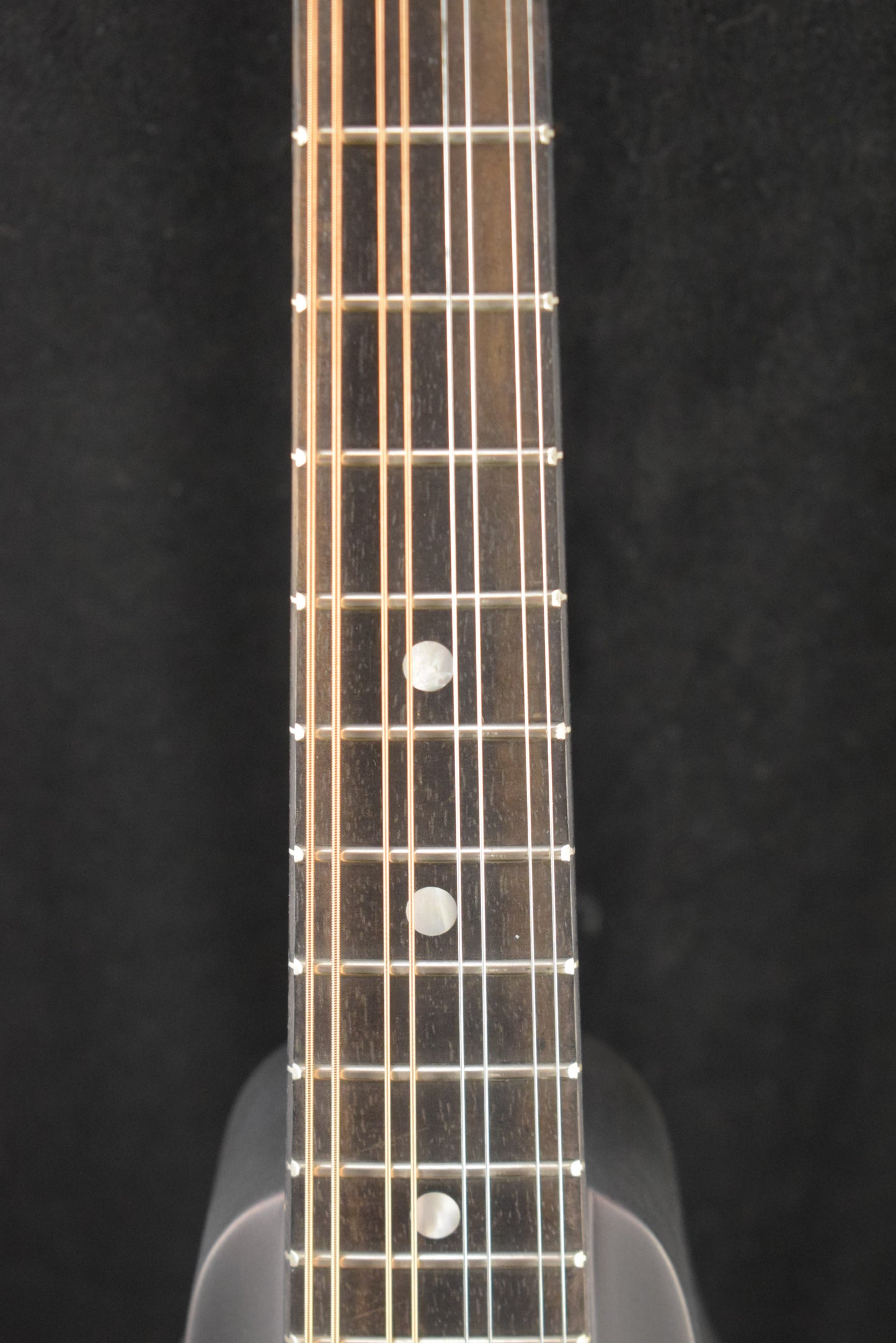 Eastman MD304E-SB A-Style Oval-Hole Electric Mandolin Sunburst Satin Finish