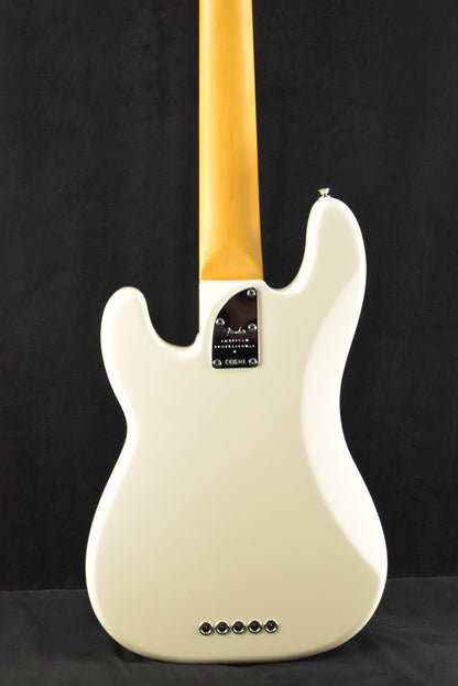 Fender American Professional II Precision Bass V Rosewood Fingerboard Olympic White