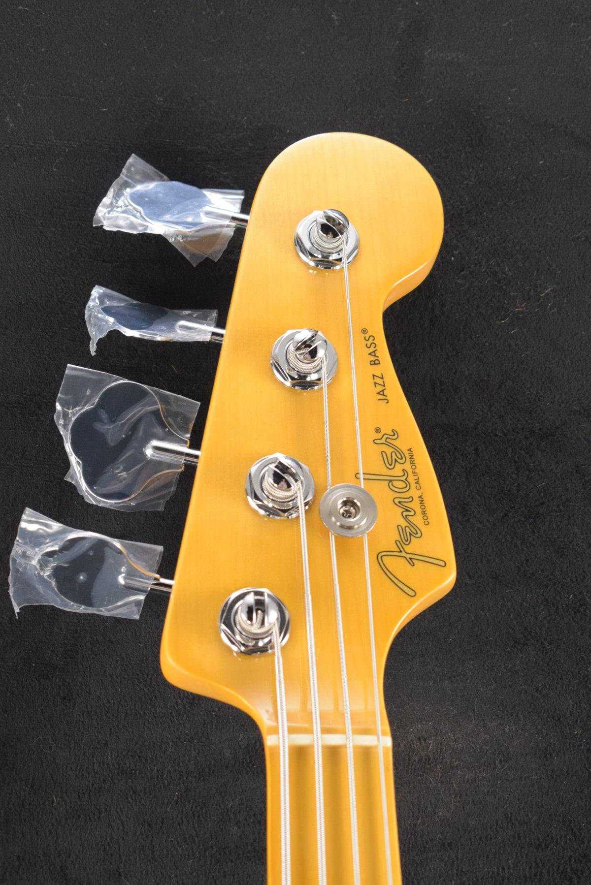 Fender American Professional Jazz Bass Aged Cherry Burst Maple Fingerboard