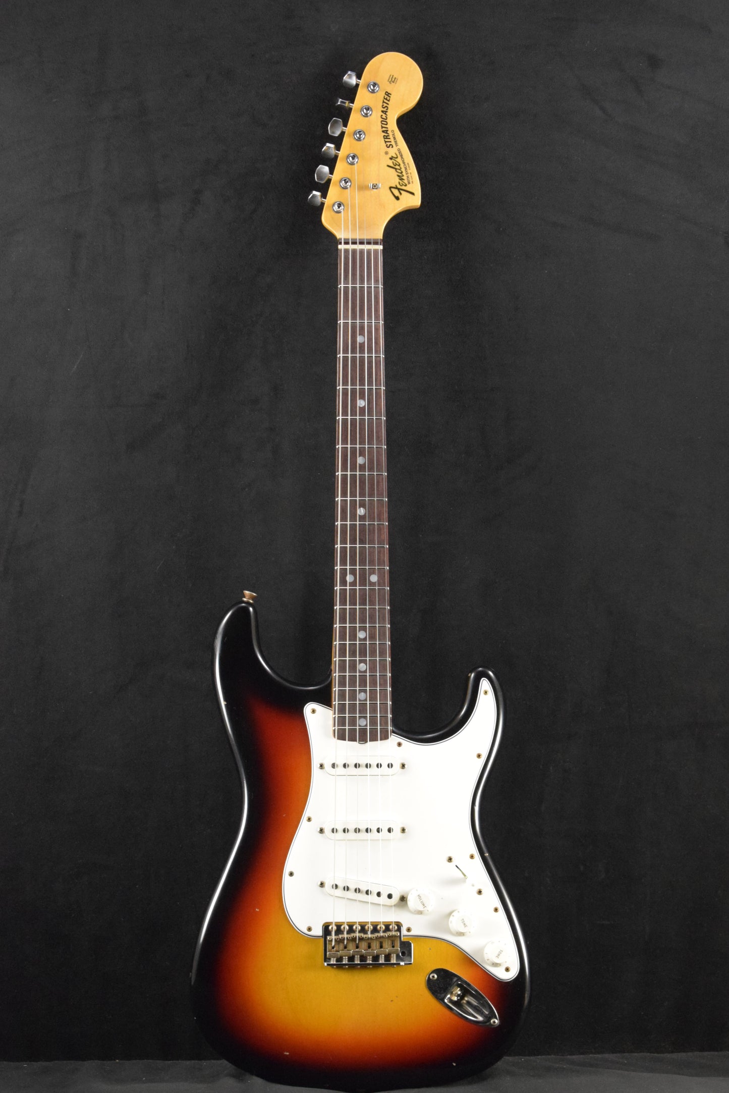Fender Custom Shop 1969 Stratocaster Journeyman Relic 3-Color Sunburst