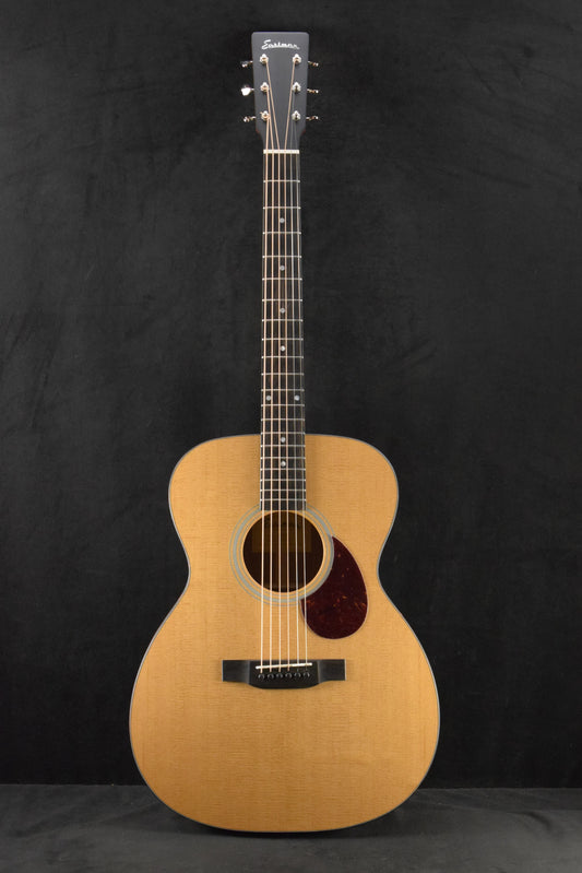Eastman E1OM Solid Sitka Spruce/Sapele Orchestra Model Natural Truetone Satin