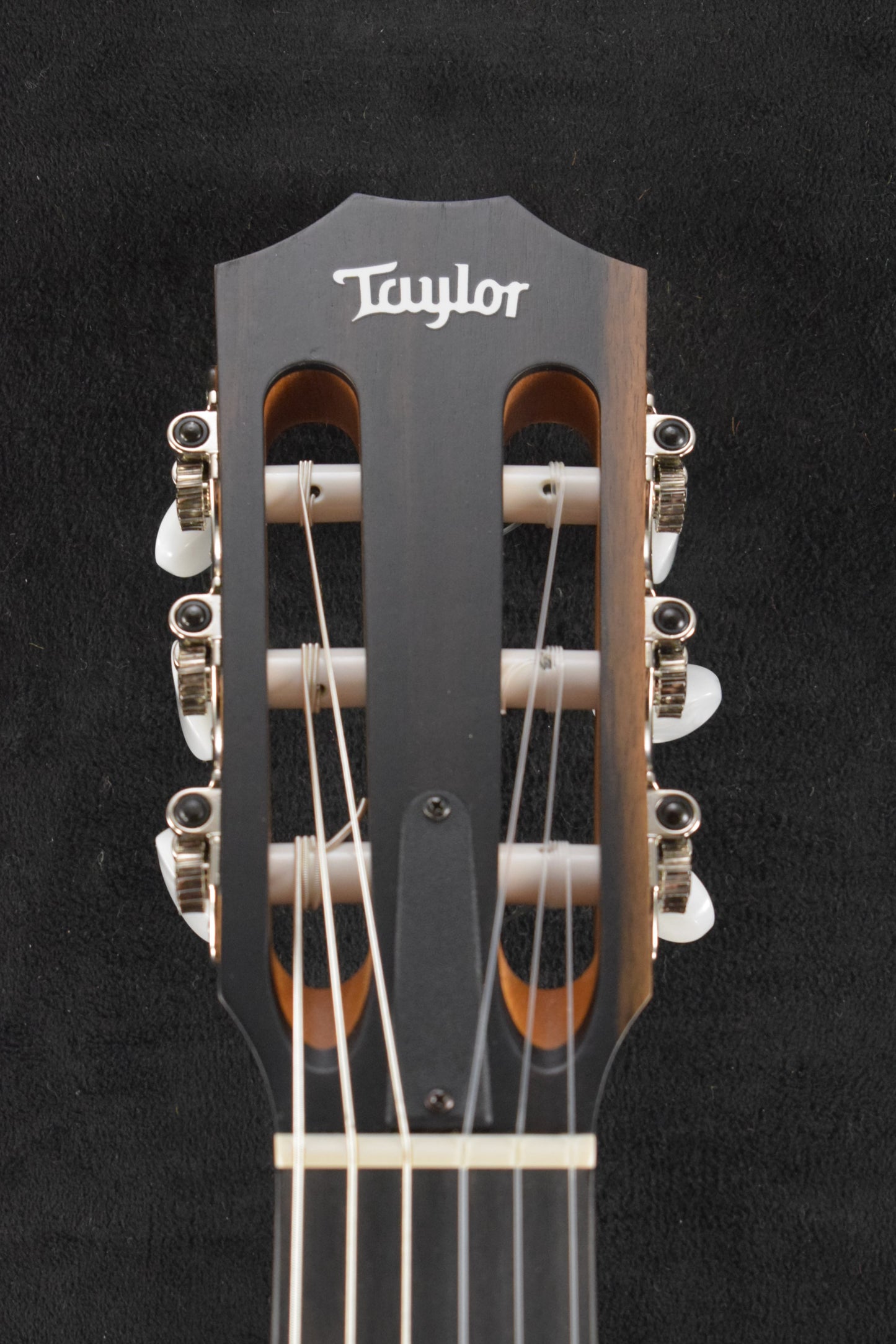 Taylor 112ce-N Nylon-String Acoustic-Electric Sapele/Torrefied Spruce Natural