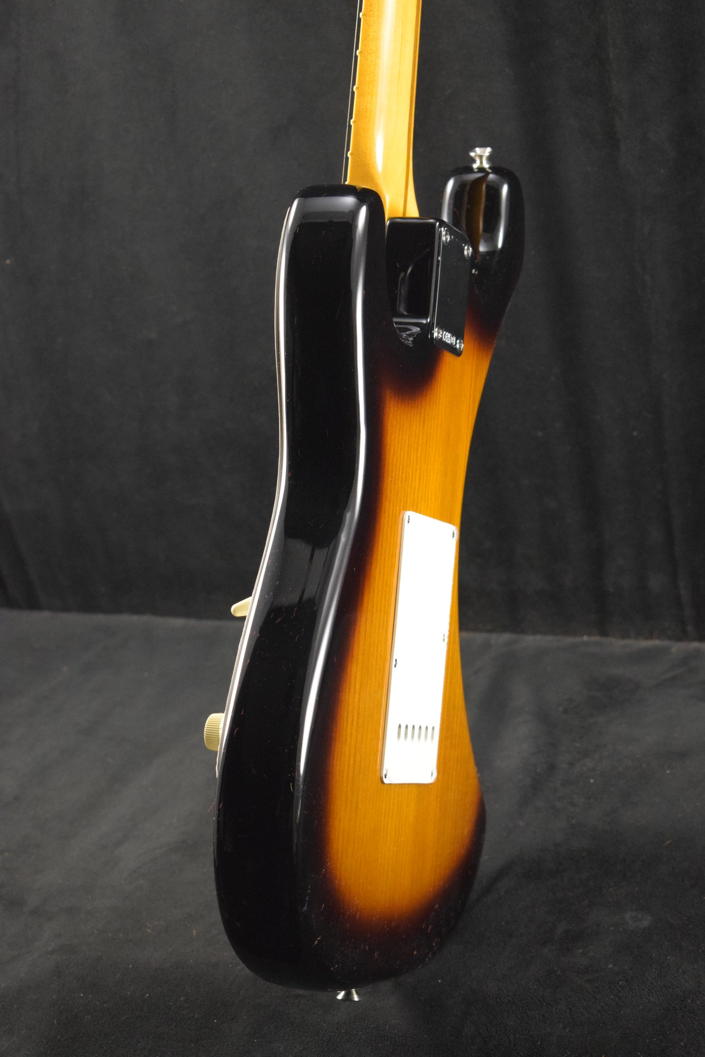 Fender Stories Collection Eric Johnson 1954 “Virginia” Stratocaster Maple Fingerboard 2-Color Sunburst