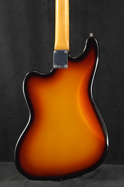 Fender Vintera III Early '60s Bass VI 3-Color Sunburst Rosewood Fingerboard