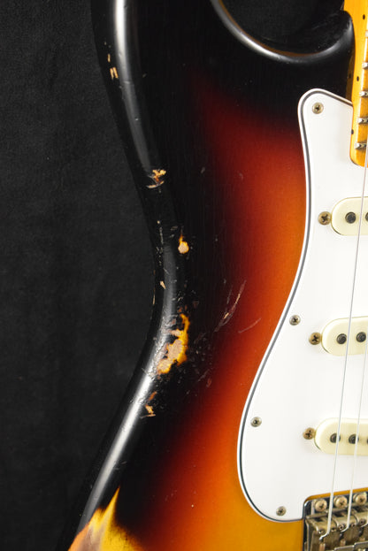 Fender 1969 Stratocaster Heavy Relic Aged Target 3-Color Sunburst with Matching Headcap