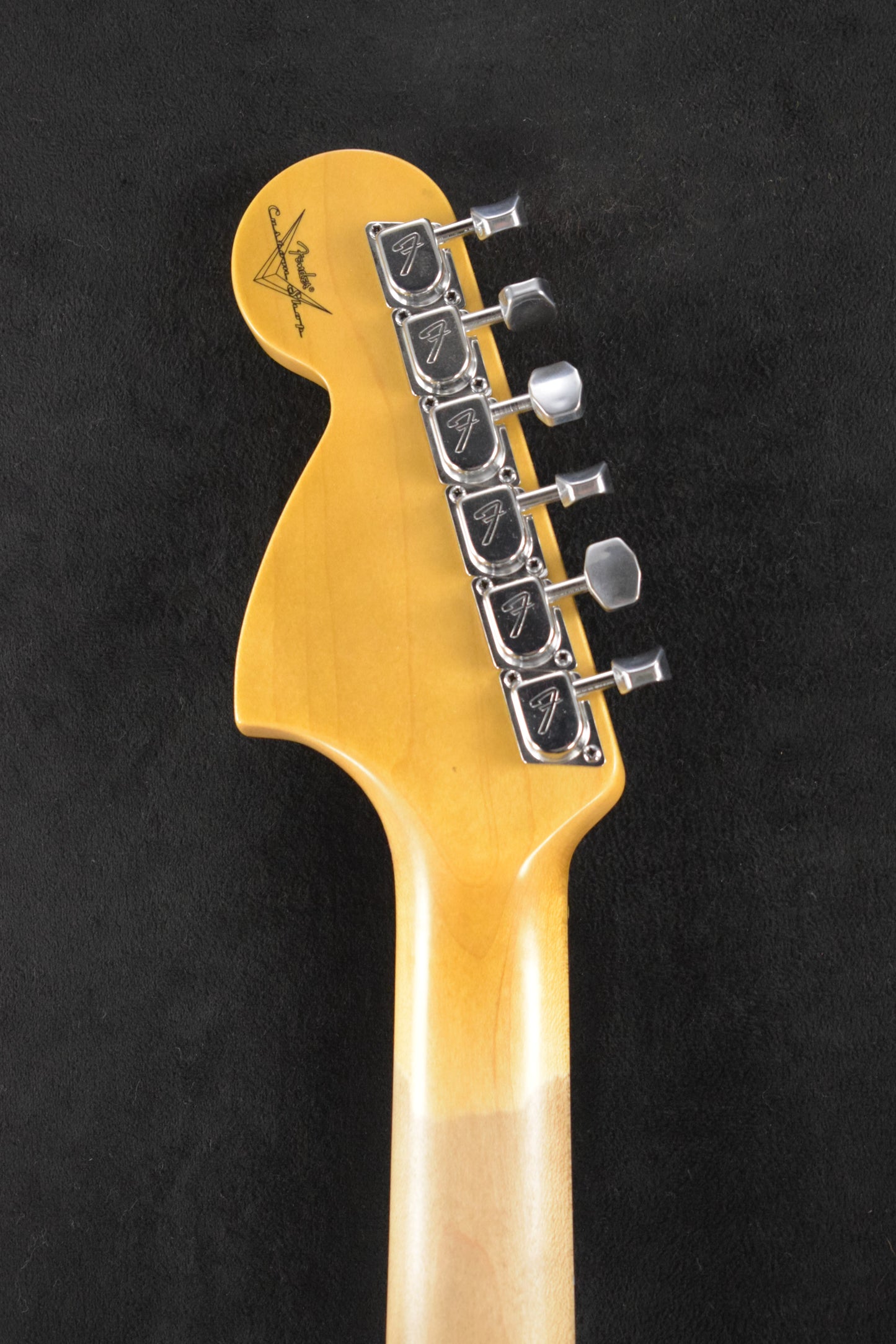 Fender Custom Shop 1969 Stratocaster Journeyman Relic 3-Color Sunburst