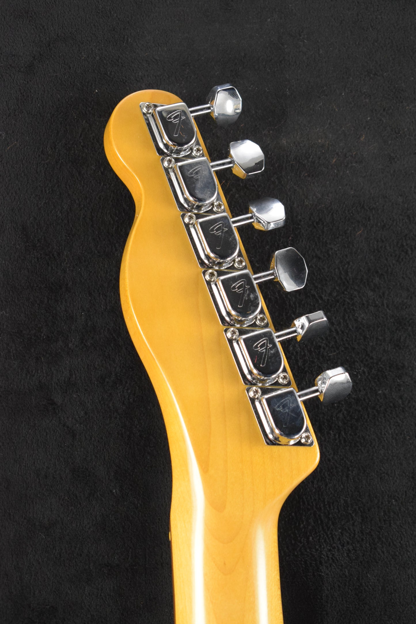 Fender American Vintage II 1977 Telecaster Custom Olympic White Rosewood Fingerboard