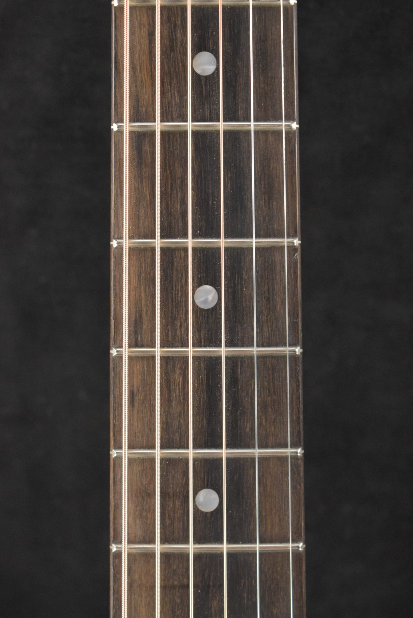 Eastman E1OM-DLX Acoustic-Electric Orchestra Model Natural Truetone Gloss