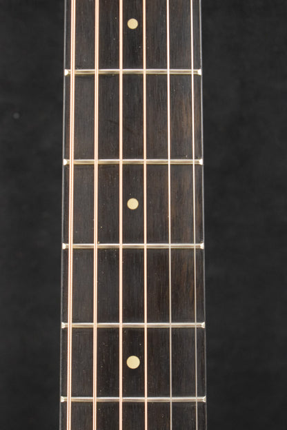 Taylor Gold Label 517e SB Sunburst w/ Firestripe Pickguard