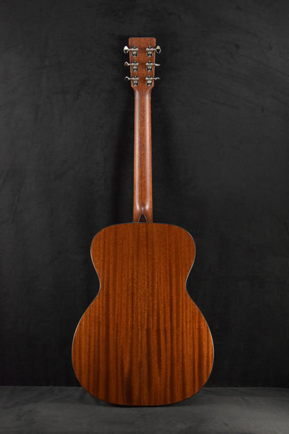 Eastman E1OM-DLX Acoustic-Electric Orchestra Model Natural Truetone Gloss