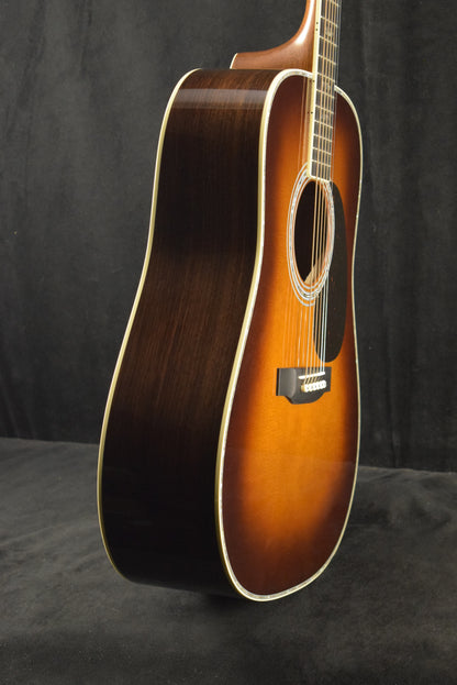 Martin D-41 Gloss 1933 Ambertone