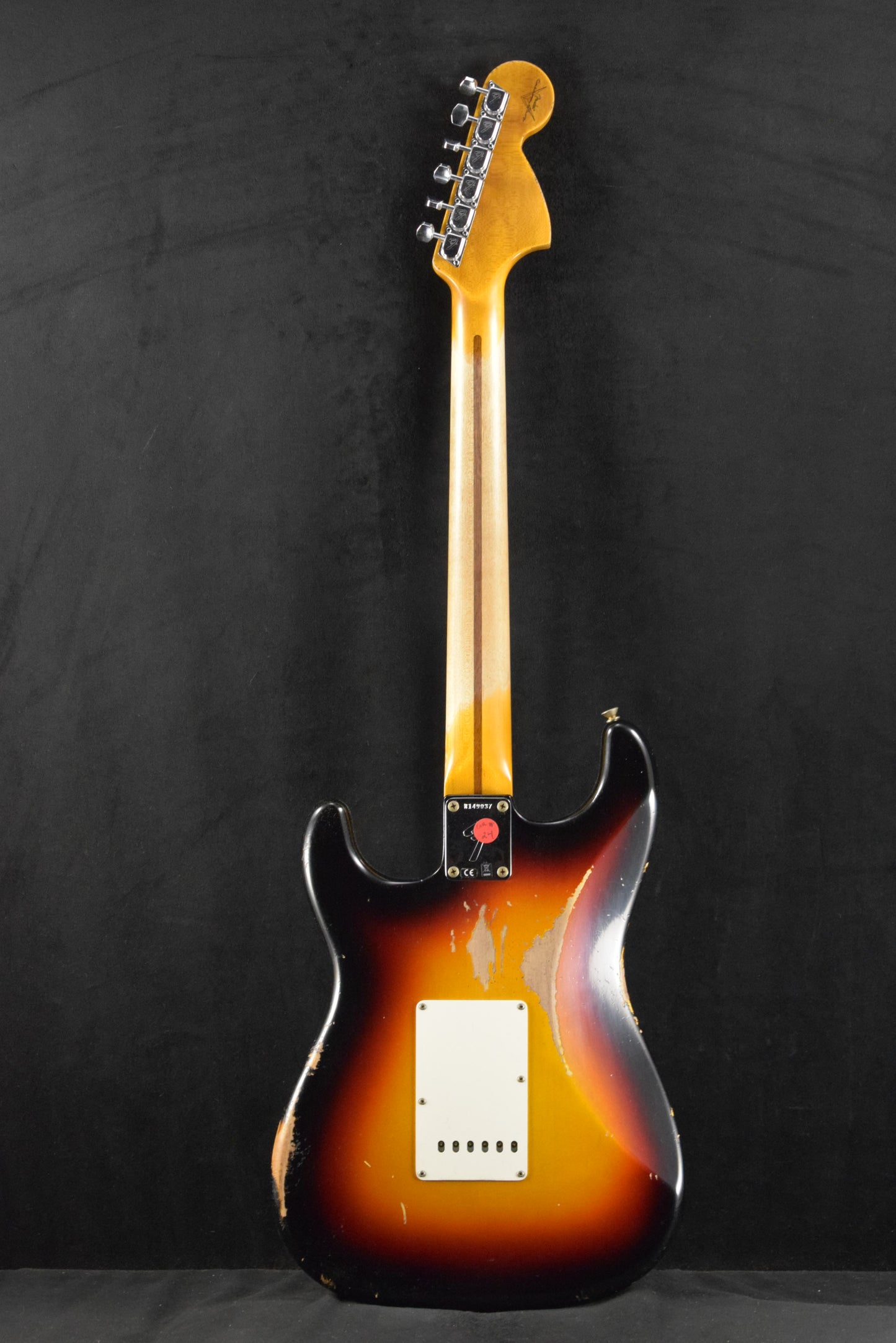 Fender 1969 Stratocaster Heavy Relic Aged Target 3-Color Sunburst with Matching Headcap